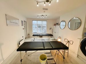 Treatment room- click for photo gallery